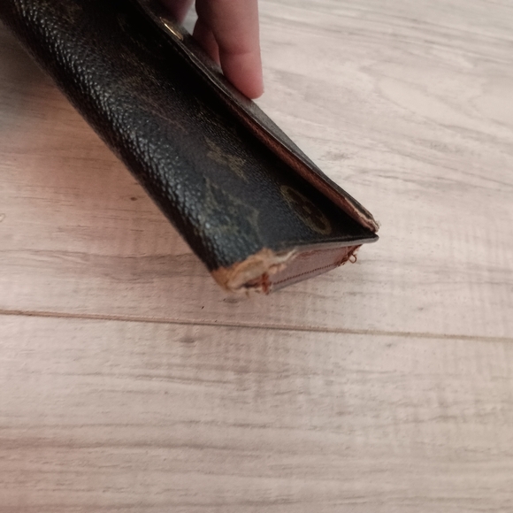 Louis Vuitton Monogram Porte Tresor International Long Trifold Wallet - Picture 4 of 16